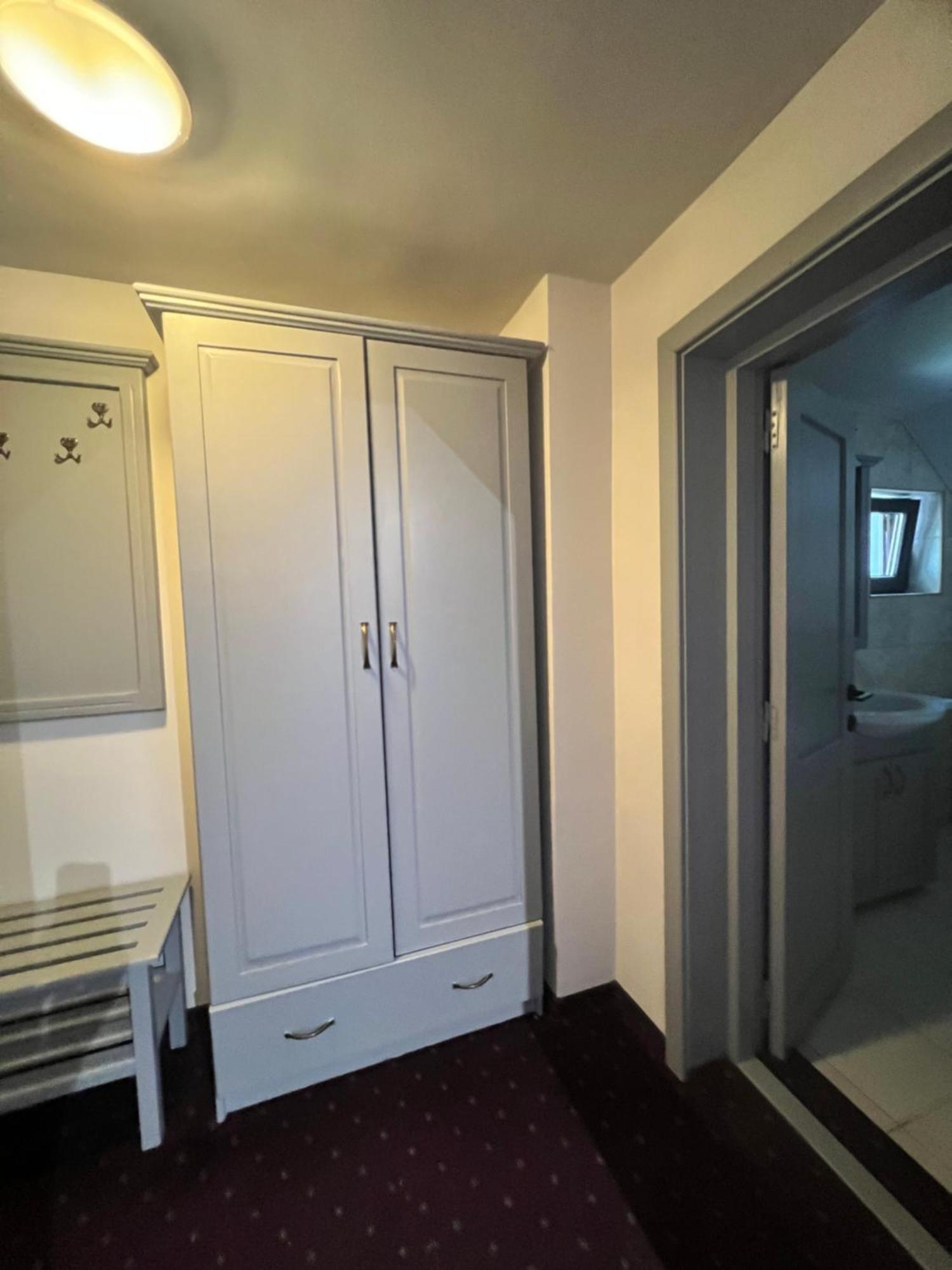 Garden Retreat (Adults Only) Hotell Bran  Eksteriør bilde